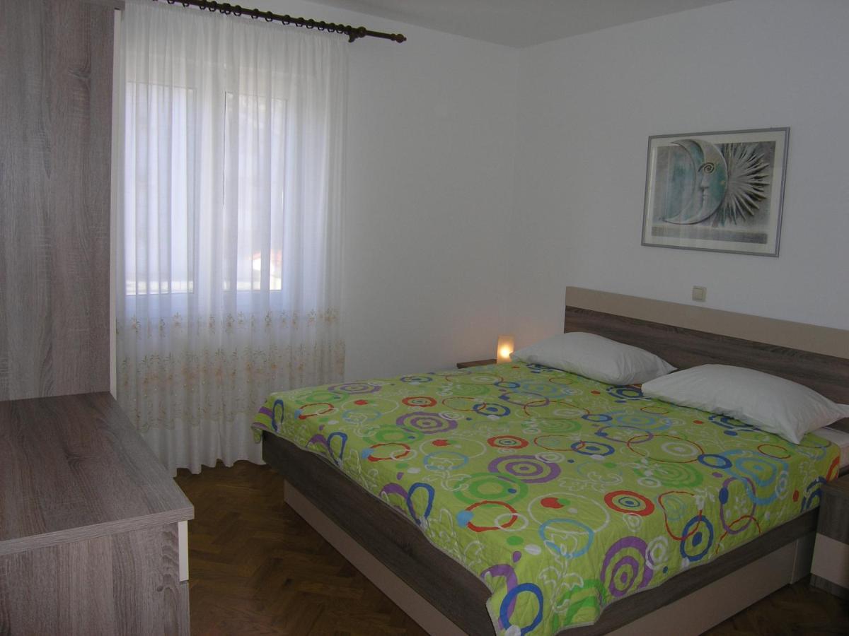 Apartments Biljana For Relaxing Holidays In Baska Baška Exterior foto