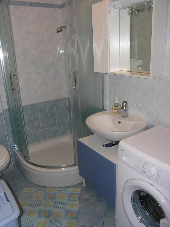 Apartments Biljana For Relaxing Holidays In Baska Baška Exterior foto